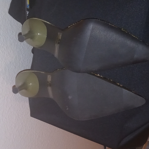 Olive Green Slingback - Picture 2 of 3